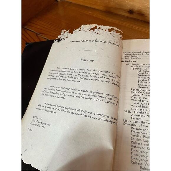 Vintage Train Book    - Picture 2 of 3